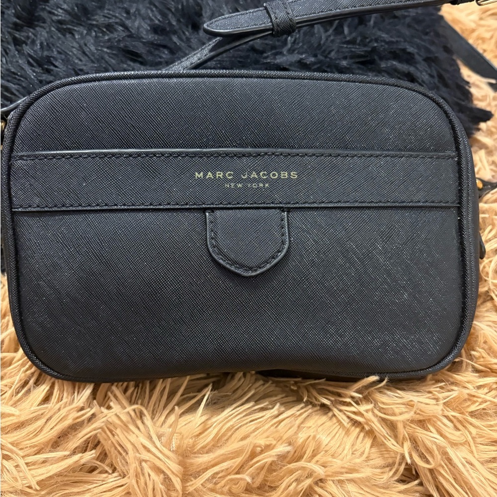 Marc Jacobs Black Saffiano Crossbody Camera Bag Gold Hardware